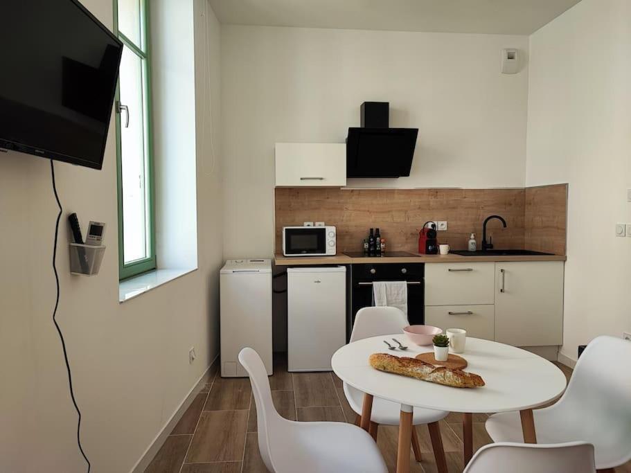 카르카손 Escale Entre Cite Et Bastide Clim Wifi Smart Tv 아파트 외부 사진